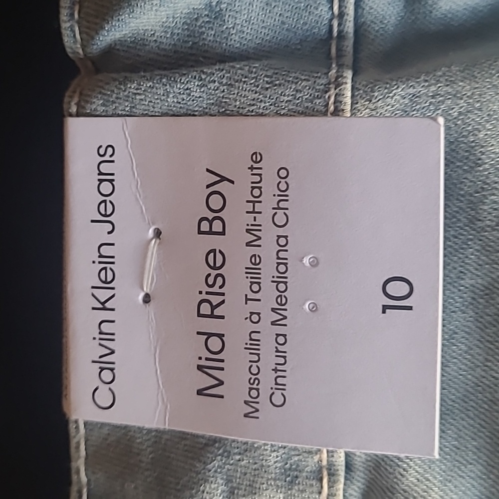 Calvin Klein Girl Shorts, Size 10 - Picture 4 of 7